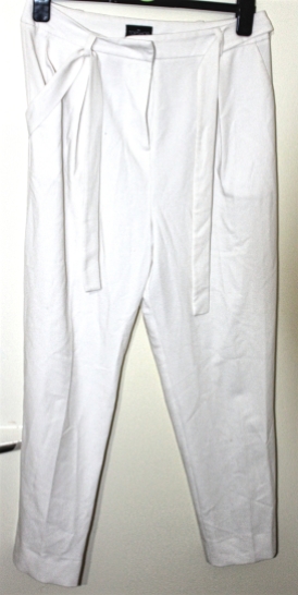 Topshop Tall White Peg Leg Trousers: Current Price £5.00 http://www.ebay.co.uk/itm/Topshop-Tall-White-Peg-Leg-Trousers-UK-12-/322259160980?hash=item4b08248f94:g:Qx0AAOSw9IpX1UO1