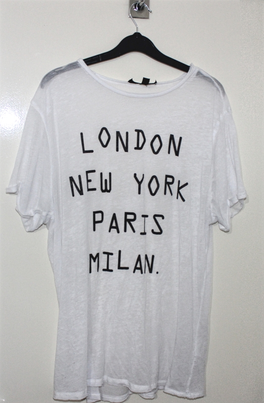 Topshop Tall City Slogan T-Shirt: Current Price £2.00 http://www.ebay.co.uk/itm/Topshop-Tall-White-City-Slogan-T-Shirt-UK-12-/322262481013?hash=item4b08573875:g:OkQAAOSwmfhX2kNf